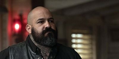 Cartel de Dark, Deep-Laid Plans