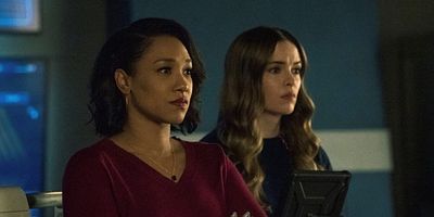 Cartel de The One With The Nineties