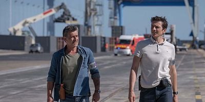 Cartel de Secrets sur les docks