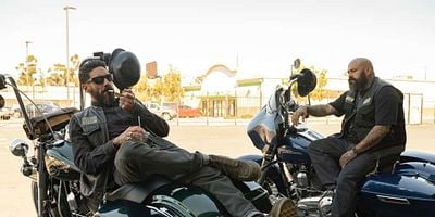 Cartel de What Comes of Handlin' Snakeskin