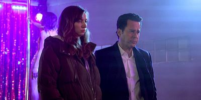 Cartel de Broken Toys