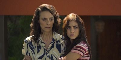 Cartel de Las dos caras de Sara