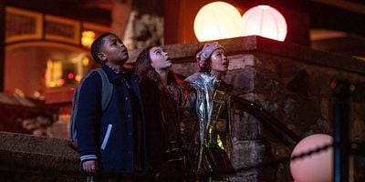 Cartel de Not Giving Up