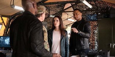 Cartel de Through the Valley of Death