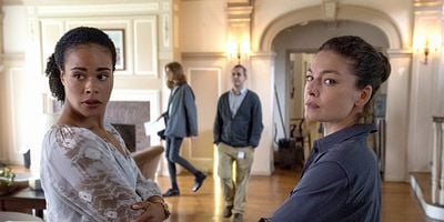 Cartel de Tough Love