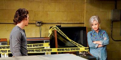 Cartel de Stuffed Animals and A Sweet Southern Syzygy