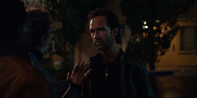 Cartel de The Things You Do for Family