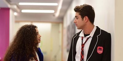 Cartel de Kardeşlerim 31.Bölüm