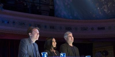 Cartel de Voces disonantes