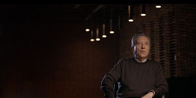 Cartel de De la niñez a los asuntos