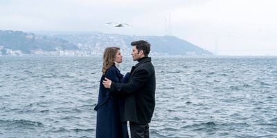 Cartel de Camdaki Kız 36.Bölüm