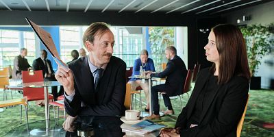 Cartel de Les chariots en cercle