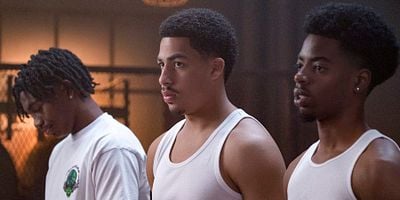 Cartel de Love On The Brain