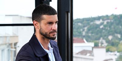 Cartel de Bir Küçük Gün Işığı 3.Bölüm