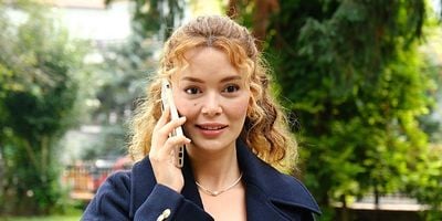 Cartel de Bir Küçük Gün Işığı 9.Bölüm