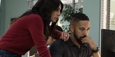 Cartel de Strange Bedfellows