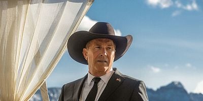 Cartel de One Hundred Years Is Nothing