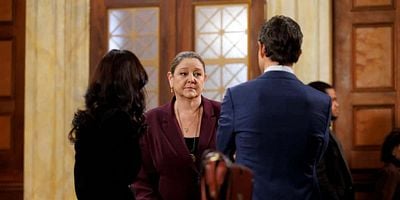 Cartel de Land of Opportunity