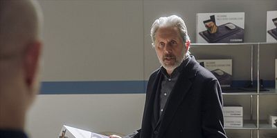 Cartel de Old Wounds