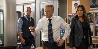 Cartel de All Pain Is One Malady