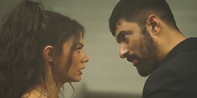 Cartel de Adım Farah 13.Bölüm