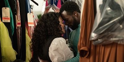 Cartel de Riega tus plantas, perra