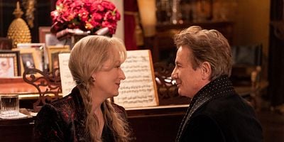 Cartel de The Show Must...