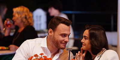 Cartel de Ya Çok Seversen 12.Bölüm