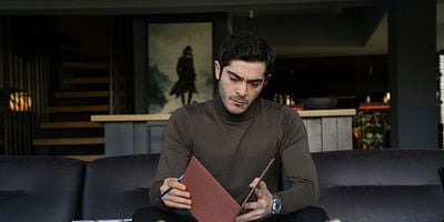 Cartel de Bambaşka Biri 12.Bölüm