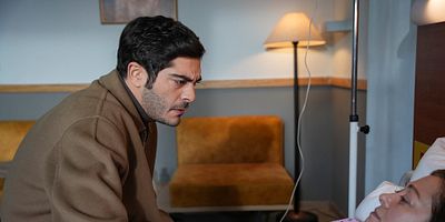 Cartel de Bambaşka Biri 13.Bölüm