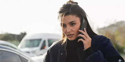 Cartel de Bambaşka Biri 15.Bölüm Final