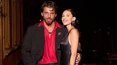 Quién es Sara Bluma, la DJ de origen argelino que ha conquistado el corazón de Can Yaman: comenzó su carrera en Ibiza noticias imagen