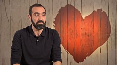 El soltero de Granada que decepciona a su cita de 'First Dates': "He venido con la idea de borrarme Tinder pero no se'" noticias imagen