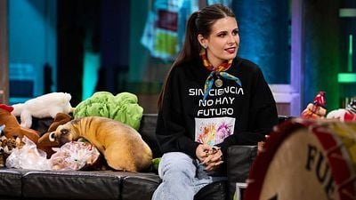 La chica que estuvo de público en 'La Revuelta' y ha arrasado como invitada: "Tengo siete enfermedades raras, una para cada día de la semana" noticias imagen