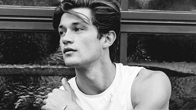 Protagoniza una de las series más populares de los últimos años, pero estudia medicina para "mantener la cordura" noticias imagen