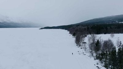 El 'thriller' que está arrasando en Netflix: solo tiene 5 episodios y todo el mundo la está devorando en Netflix noticias imagen