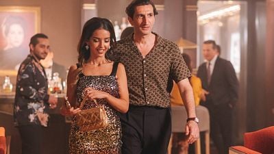 La crítica se rinde ante el humor ácido de 'Águilas de El Cairo': el cierre de una trilogía que merece mucho la pena noticias imagen