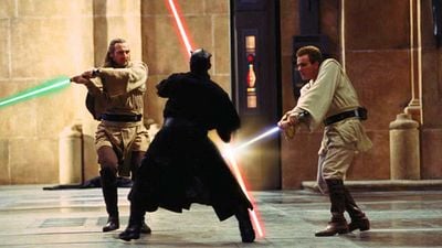 Pausa 'Star Wars: Episodio I' a las 2 horas y 3 minutos y mira la parte trasera de este droide: hay un guiño escondido todos estos años noticias imagen