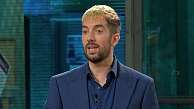 Nunca antes habíamos visto a David Broncano tan emocionado en 'La Revuelta': "Bastante bonito, eh" noticias imagen