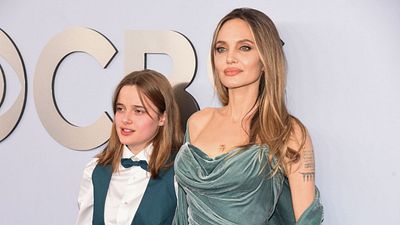 Angelina Jolie estrena un tatuaje de lo más tierno y simbólico junto a su hija Vivienne: "significa mucho para nosotras"