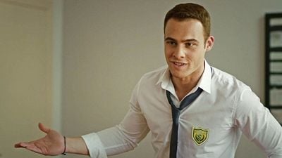 La serie que llevó a Kerem Bürsin a la fama en Turquía, pero por la que casi abandona su carrera noticias imagen