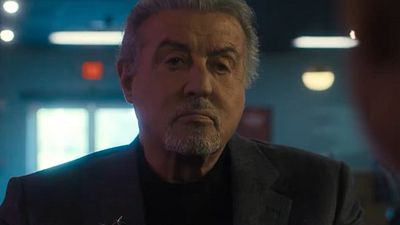 Regresa 'Tulsa King', la serie de Sylvester Stallone, con una nueva temporada, pero con 26 trabajadores despedidos noticias imagen