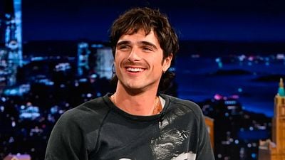 Pedro Almodóvar aún no sabe lo que piensa de Jacob Elordi: "Estaba dudando si era simplemente un sex symbol o un actor respetado" noticias imagen