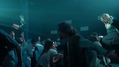 Madrid, proyección de '28 años después': un grupo de espectadores es asaltado por los infectados de Danny Boyle noticias imagen