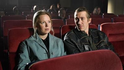 Lleva todo 2023 arrasando entre la crítica y, por fin, se estrena en España: descubre 'Fallen Leaves', una obra maestra de Kaurismäki