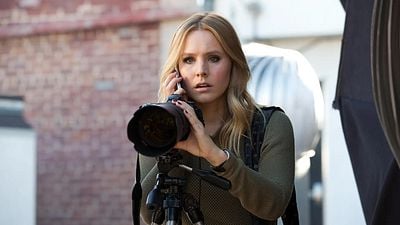 El gazapo de 'Veronica Mars' que ya no puedo dejar de ver: un cámara decidió aparecer en escena noticias imagen
