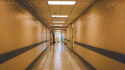 Dos años de espera para 14 episodios: los fans de la ficción médica más vista en Netflix por fin tienen nueva temporada, pero con otra larga espera a la vuelta de la esquina noticias imagen