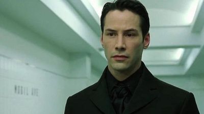 Keanu Reeves gana a Tom Cruise o Robert Downey Jr. como el actor mejor pagado por una sola película, pero tiene truco