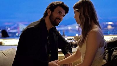 La miniserie del protagonista de 'Old Money' que puedes ver gratis: una historia de amor junto a una actriz de 'Una nueva vida' noticias imagen