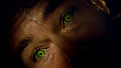 "No era lo que querían": Edward Norton escribió un guion para 'El increíble Hulk' que iba a parecerse mucho al Batman de Christopher Nolan, pero luego todo cambió